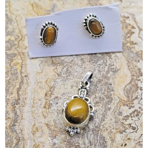 Sterling Silver Tiger's Eye Stud Earrings & Pendant Set Boho Dainty - Picture 1 of 8